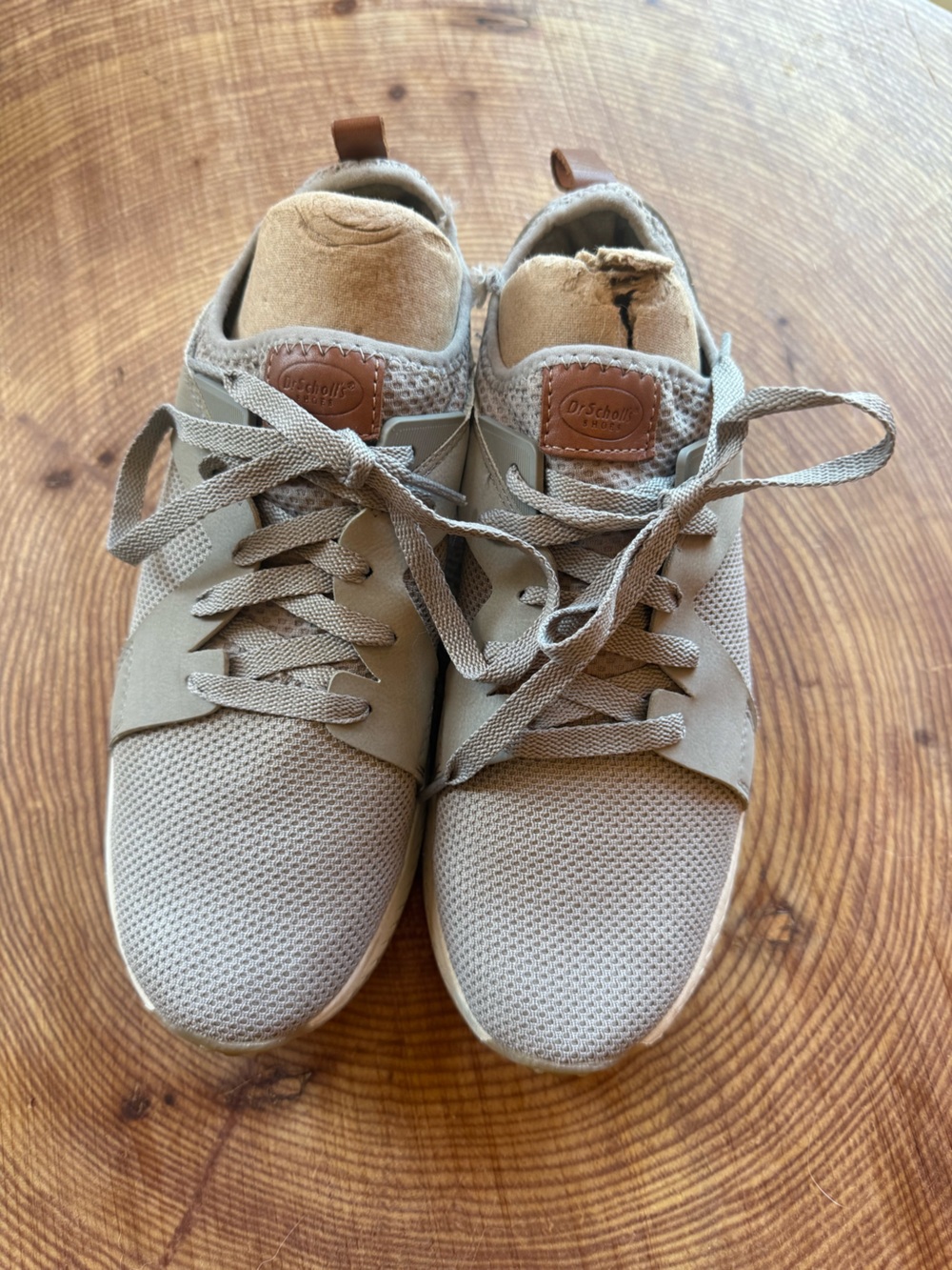 Dr. Scholl's "Be Energized" Lace-Up Knit Sneaker - Size 7.5